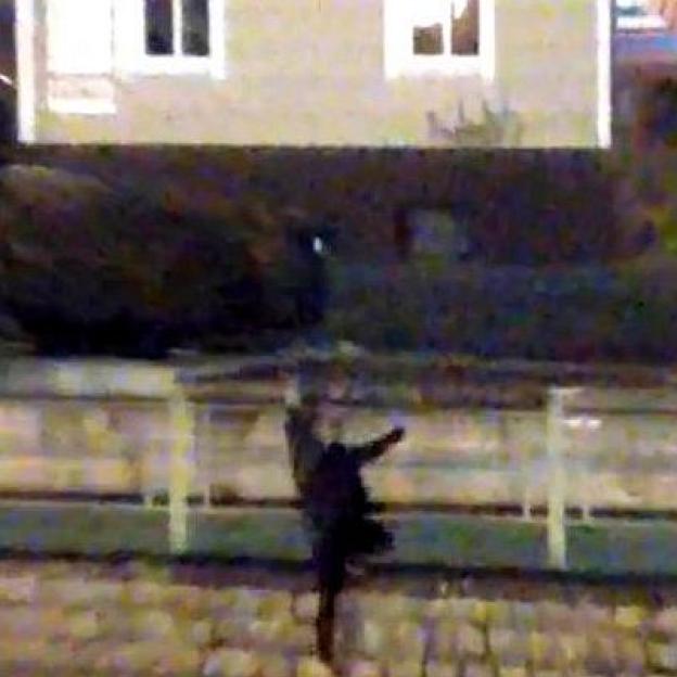 [VIDEO] Policjanci ze Szwederowa uratowali mężczyznę. Pomagał im również świadek zdarzenia